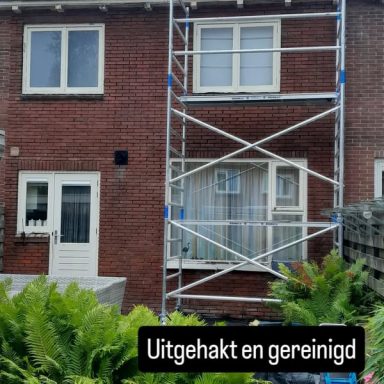 Terpstra Gevelrenovatie, uithakken, reinigen, voegen, wapening plaatsen